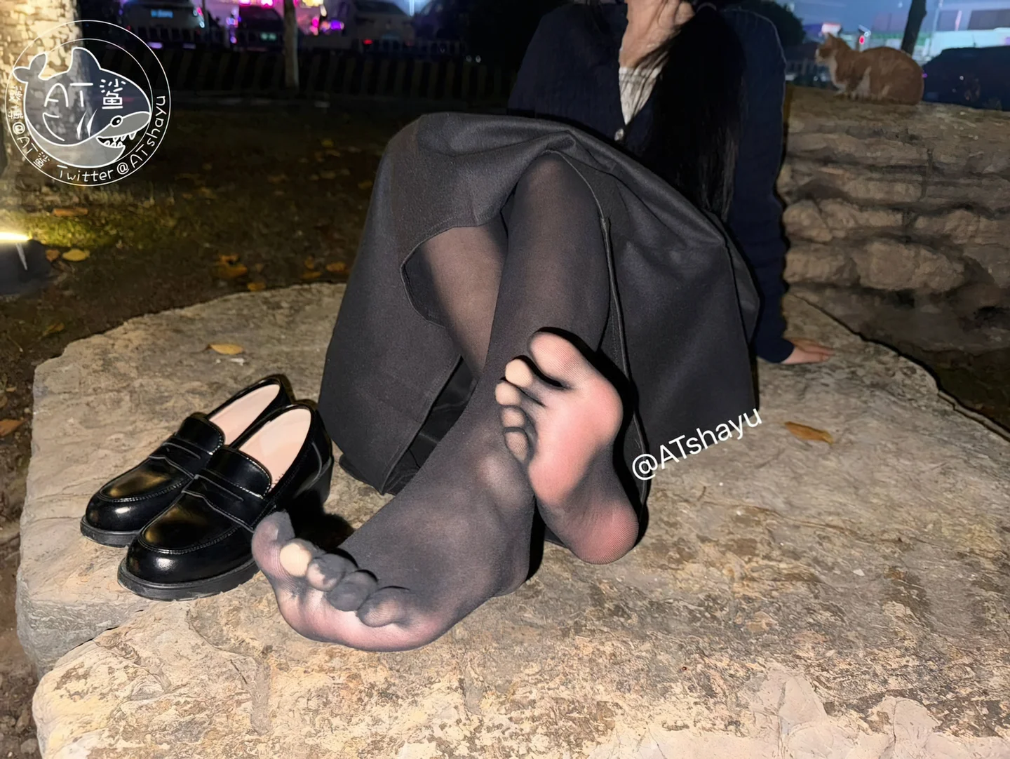 AT鲨 - 户外五指黑丝 [38P-74MB] tg@simisebaisi 【丝足阁】031.webp